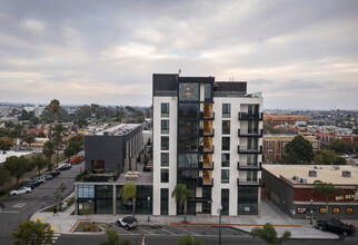 800 B Ave, National City, CA - aerial  map view