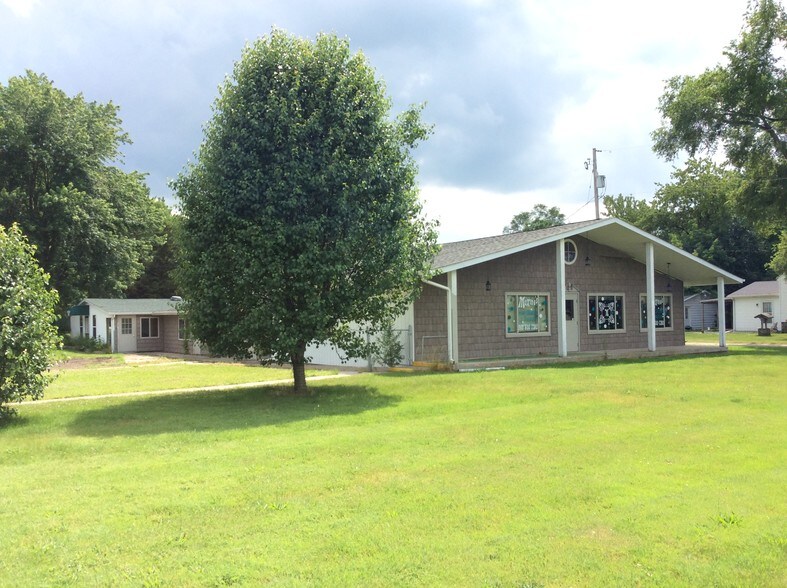 14815 Gratiot Rd, Hemlock, MI 48626