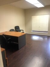 5301 Laurel Canyon Blvd, North Hollywood, CA for lease Interior Photo- Image 1 of 5