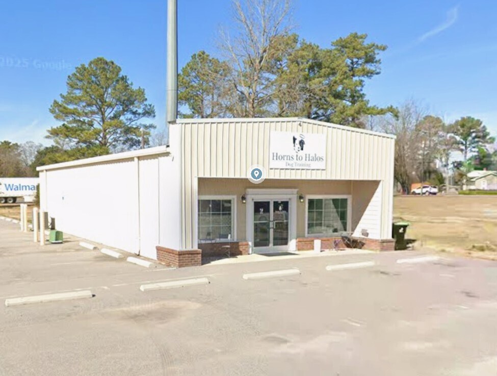 205 S Academy St, Richlands, NC for lease Interior Photo- Image 1 of 1