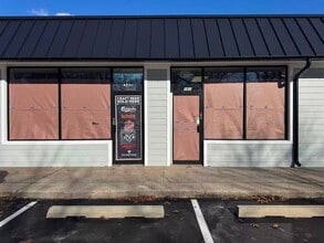 155-173 Smithtown Blvd, Nesconset, NY for lease Interior Photo- Image 1 of 8