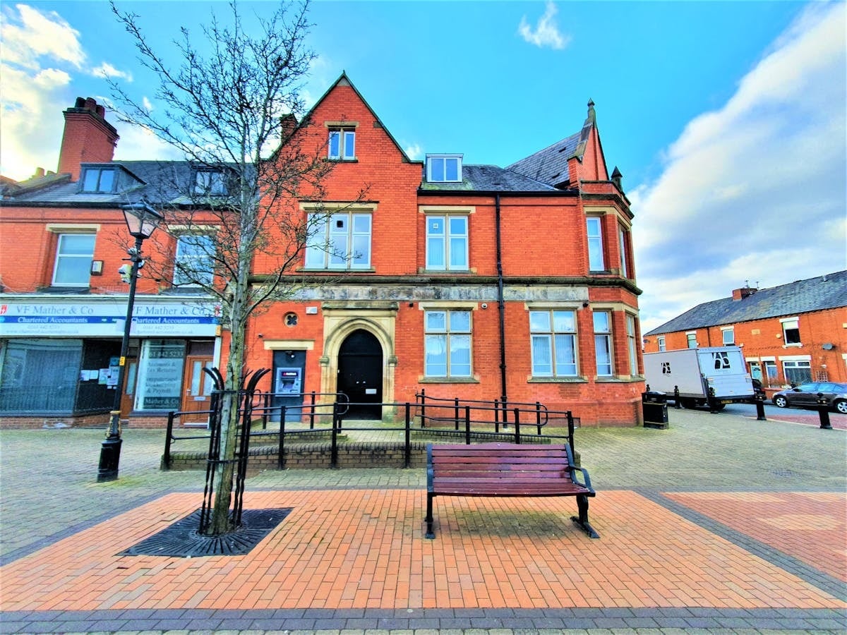 2 Houldsworth Sq, Stockport for lease Building Photo- Image 1 of 11