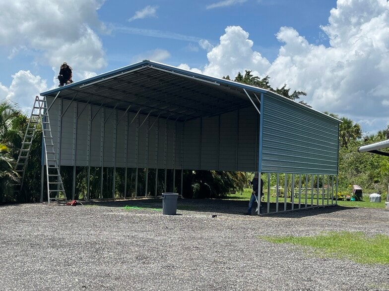 1210 Hartman Rd, Fort Pierce, FL for sale - Building Photo - Image 2 of 37