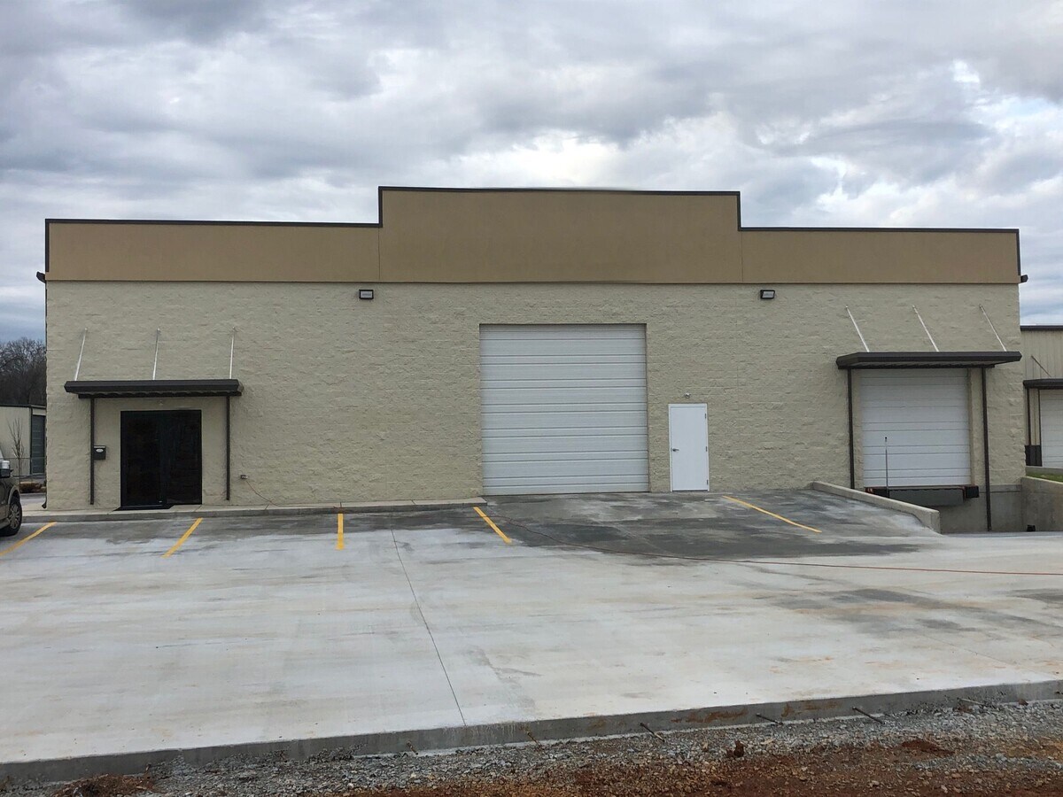 296 Nick Fitcheard Rd NW, Huntsville, AL 35806