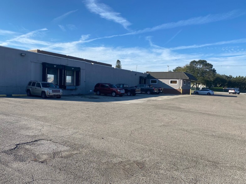 301 W 10th St, Palmetto, FL for lease - Building Photo - Image 2 of 18