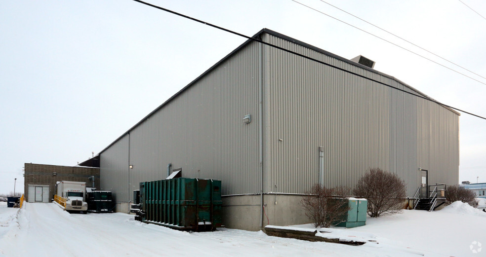 4504 61st Ave, Leduc, AB for lease - Building Photo - Image 2 of 4