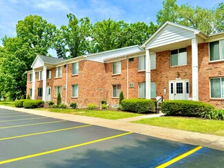 More details for 1250-1256 E West Maple Rd, Walled Lake, MI - Multifamily for Sale