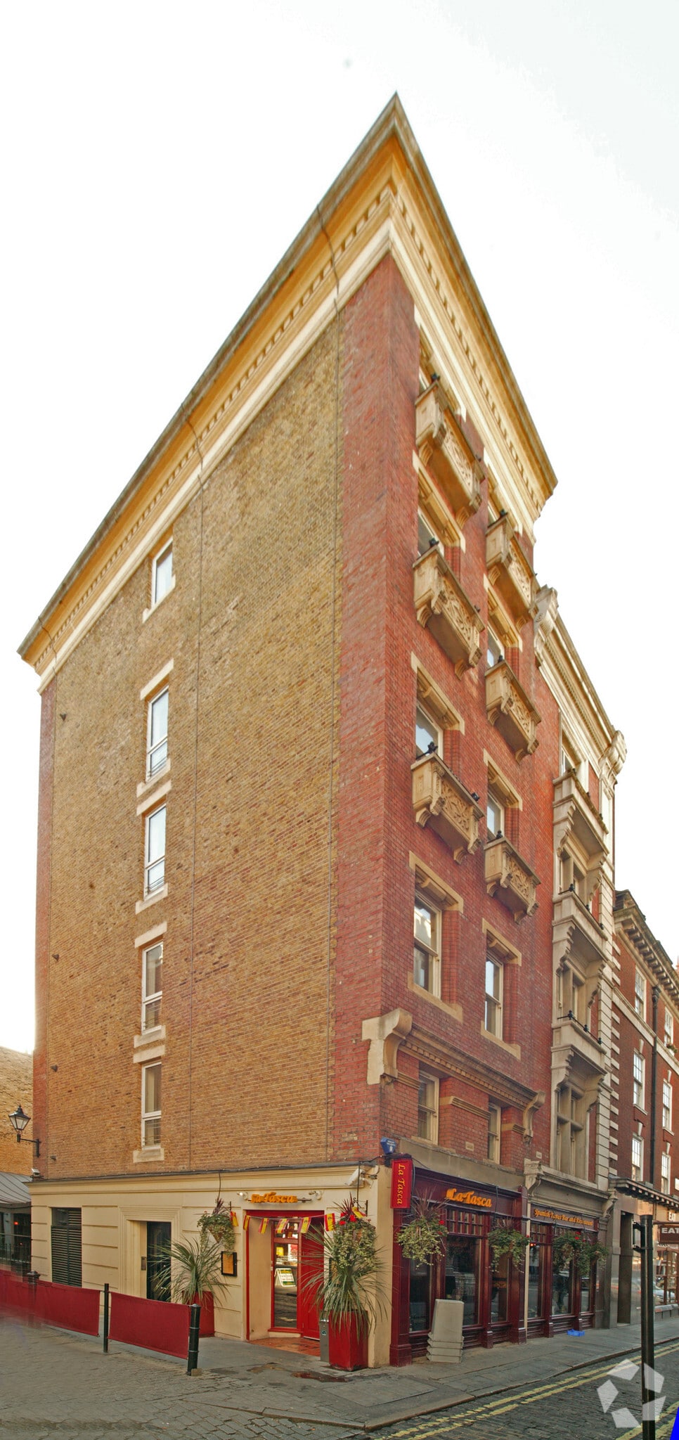 23-24 Maiden Ln, London for sale Primary Photo- Image 1 of 1