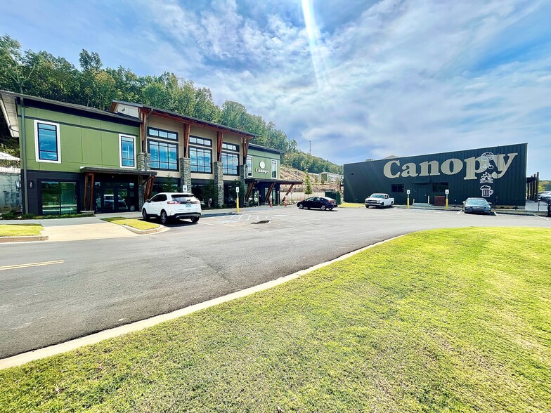 Amphitheater Road, Pelham, AL for lease - Building Photo - Image 3 of 11