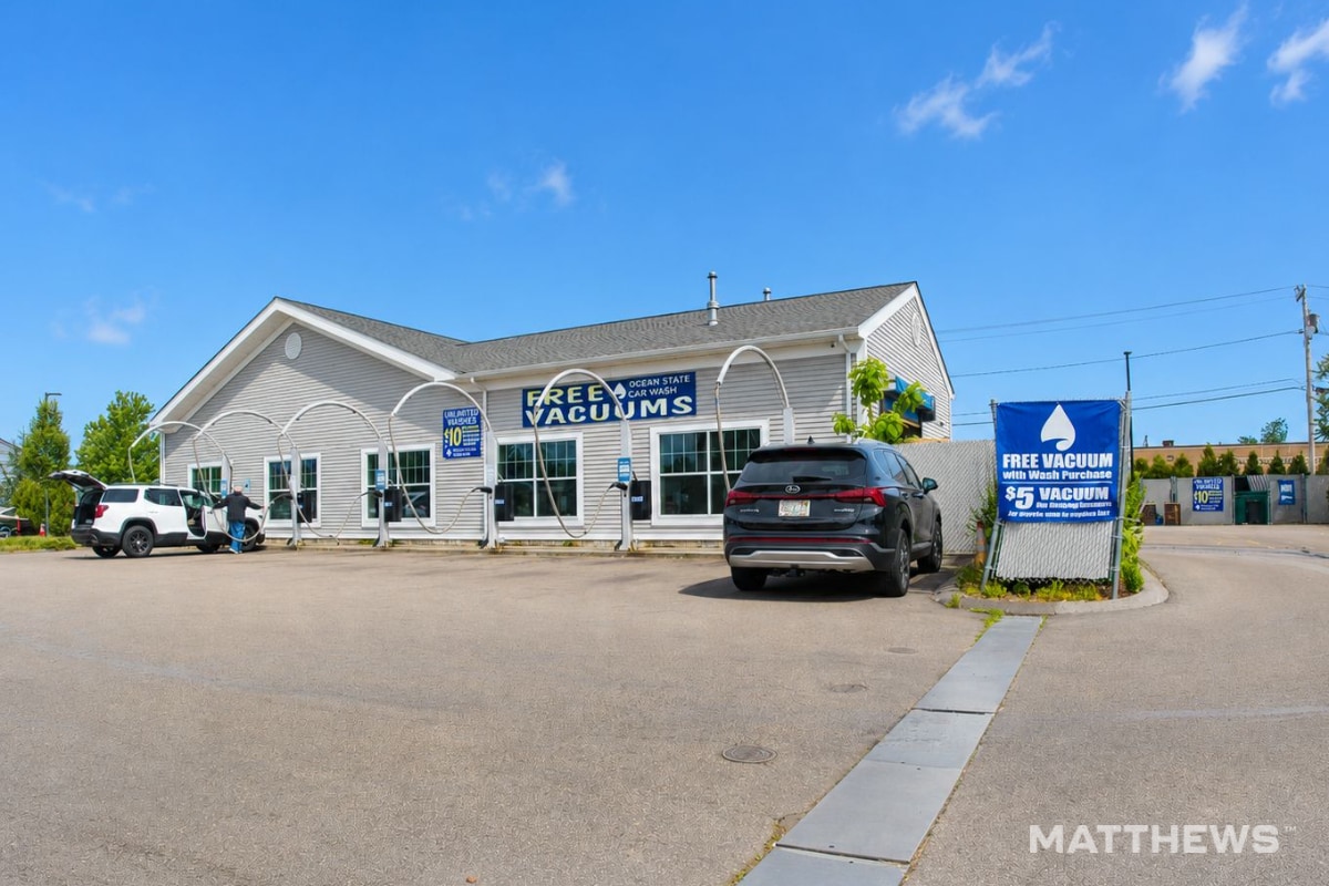 2313 Post Rd, Warwick, RI for sale Building Photo- Image 1 of 4