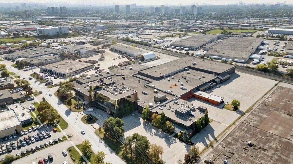 25 Bethridge Rd, Toronto, ON for lease - Building Photo - Image 1 of 1