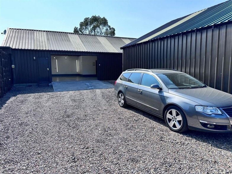 Lower Rd, Hockley for lease - Building Photo - Image 2 of 14