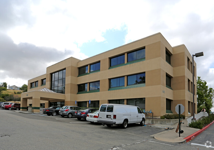 5401 Norris Canyon Rd, San Ramon, CA for lease - Building Photo - Image 1 of 3