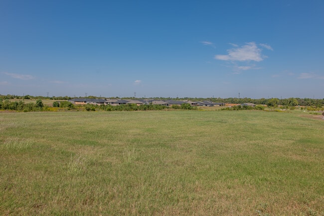More details for Founder's Park Blvd & W Tecumseh Rd, Norman, OK - Land for Sale