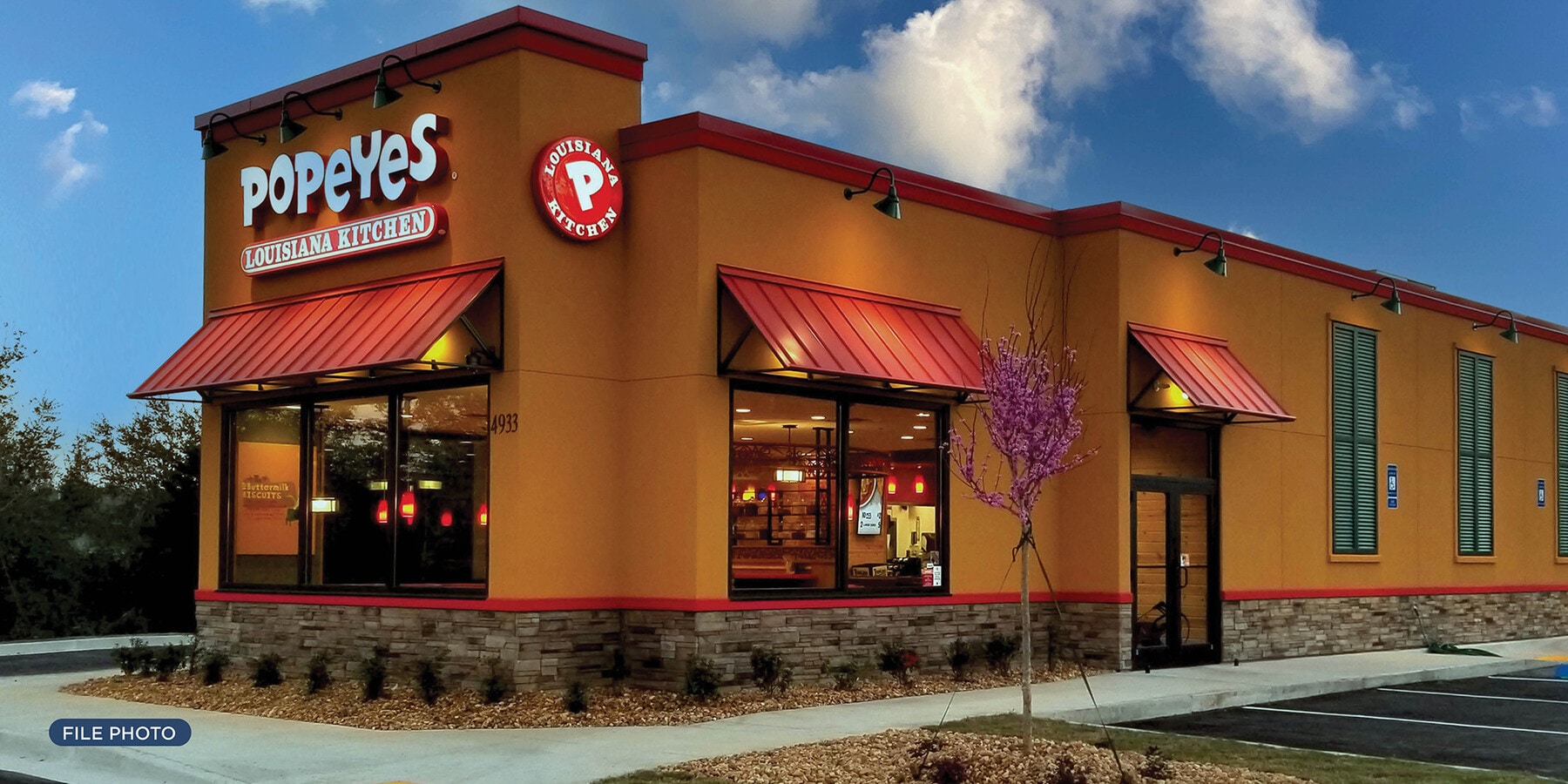 6110 Oak St, Eastman, GA 31023