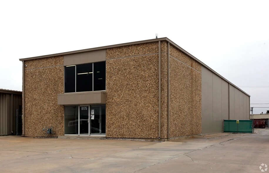 8175 E 46th St, Tulsa, OK for sale - Building Photo - Image 2 of 11