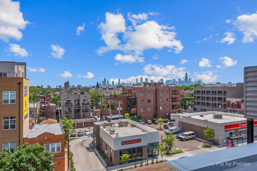 1616 N Western Ave, Chicago, IL for sale - Building Photo - Image 2 of 19