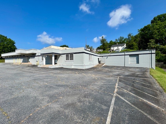 532 Harper Ave NW, Lenoir, NC for lease - Building Photo - Image 1 of 24