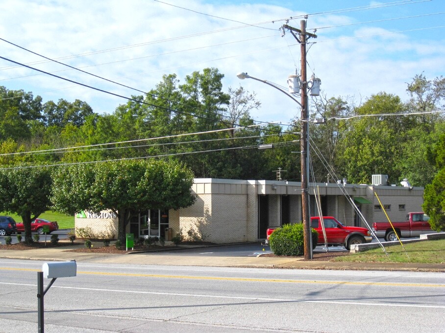 259 N Main St, Eagleville, TN 37060