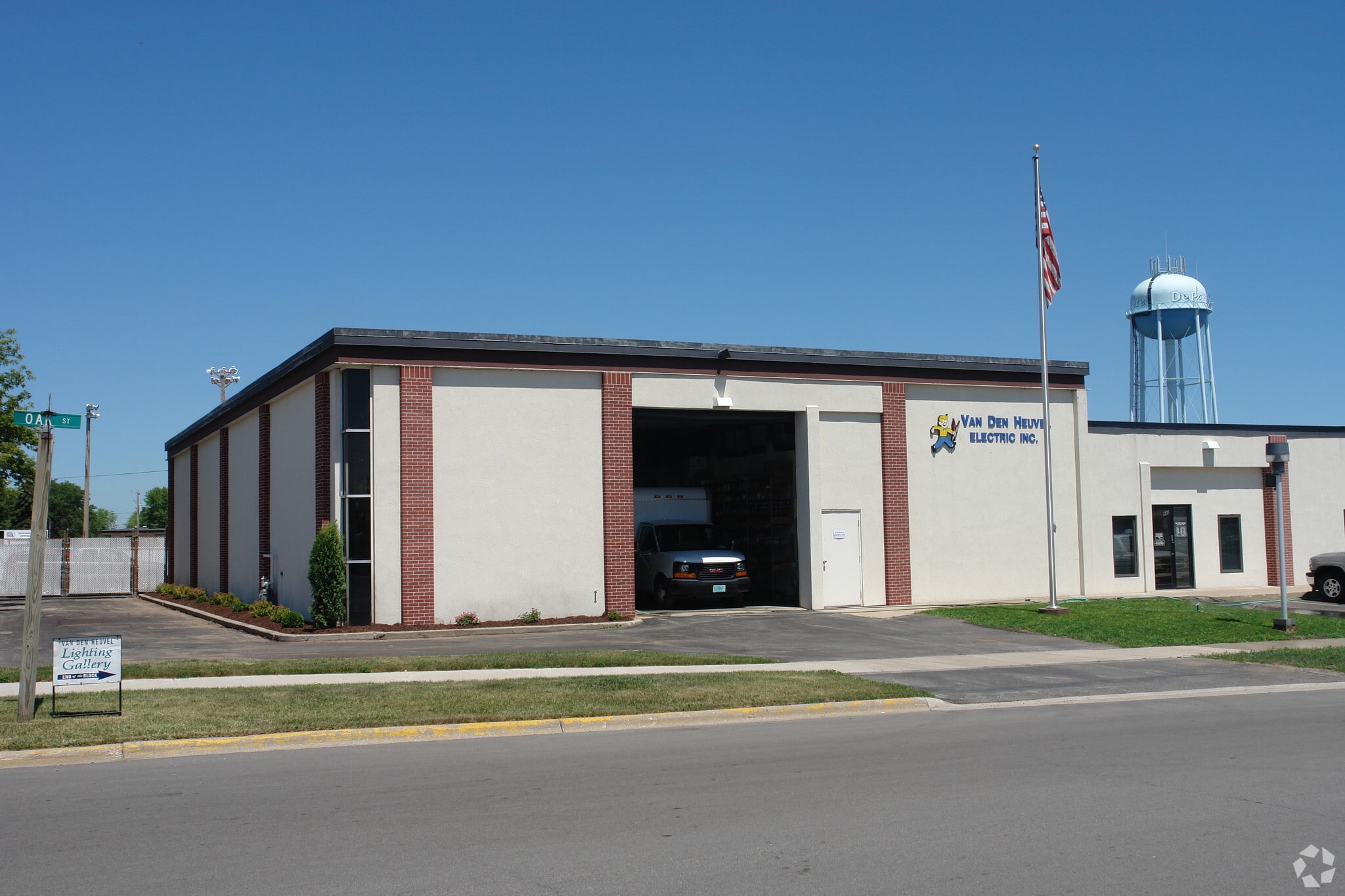 940 Oak St, De Pere, WI for sale Primary Photo- Image 1 of 1