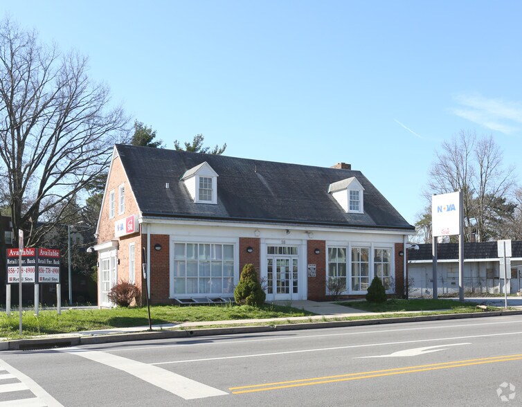 18 E Wynnewood Rd, Wynnewood, PA 19096