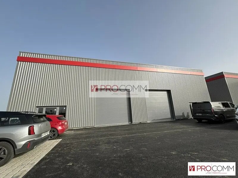 Flex in Mainvilliers for lease Building Photo- Image 1 of 10