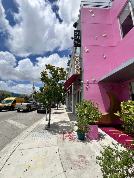2121 NW 2nd Ave, Miami, FL for lease - Building Photo - Image 3 of 7