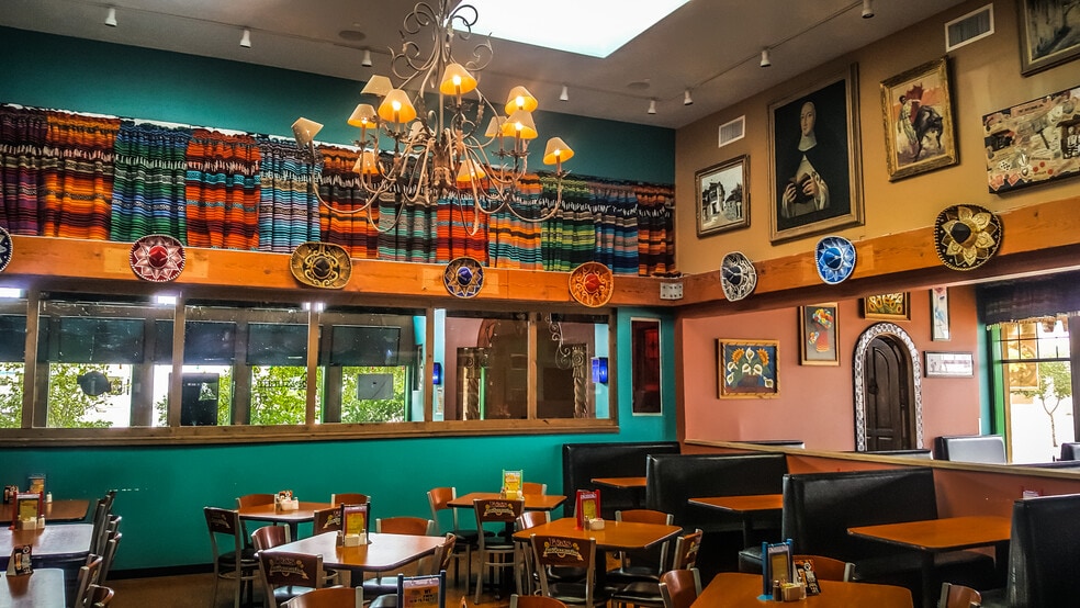 665 N Pinal Ave, Casa Grande, AZ for sale - Interior Photo - Image 3 of 7