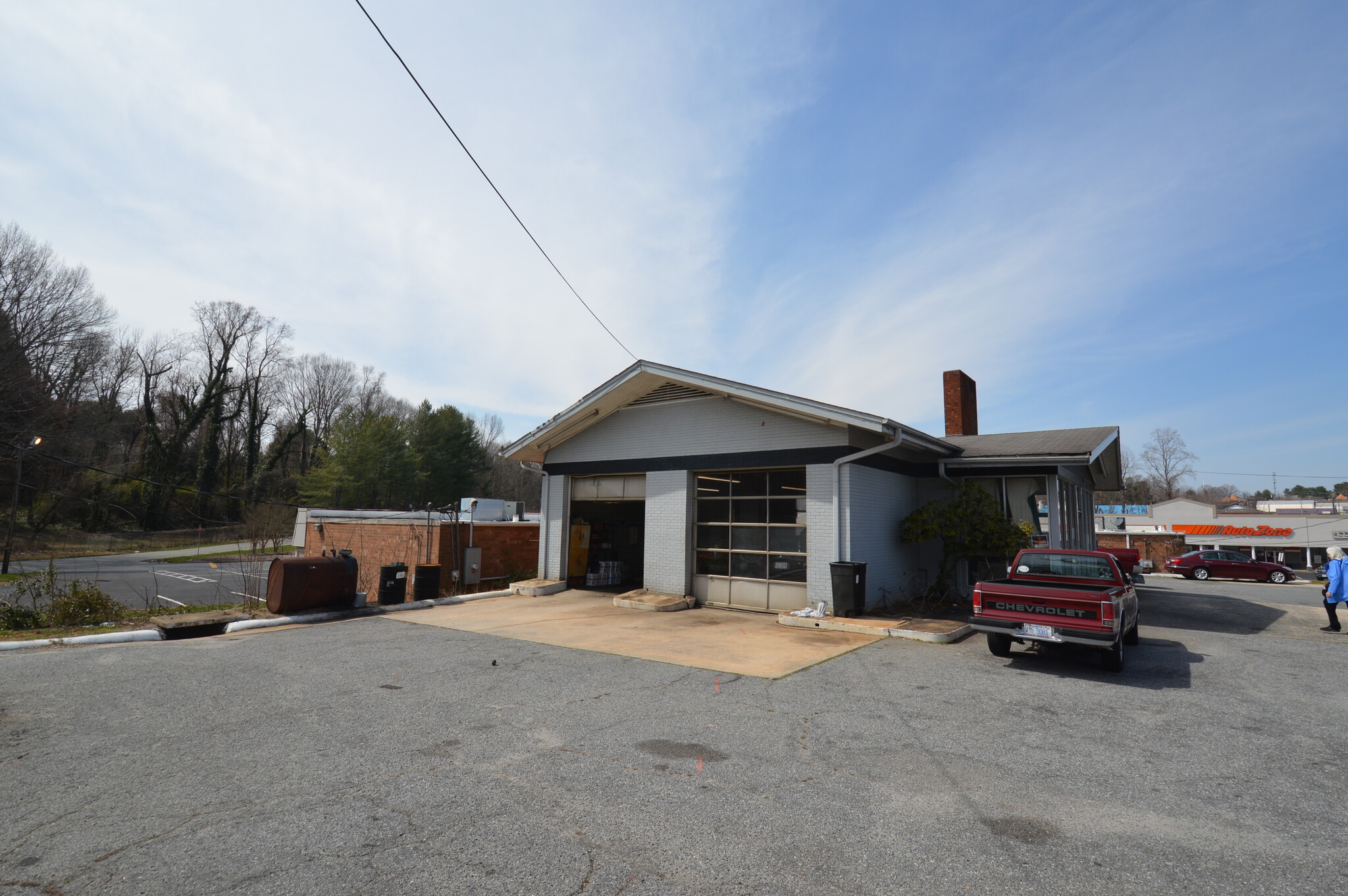 4810 Country Club Rd, WinstonSalem, NC 27104 Retail for Sale