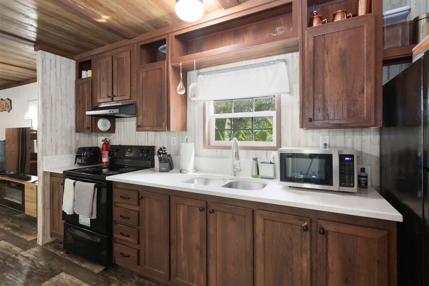 5600 NE NFR 5, Silver Springs, FL for sale - Interior Photo - Image 3 of 109