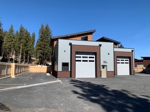 11211 Trails End Rd, Truckee, CA for lease Building Photo- Image 1 of 5