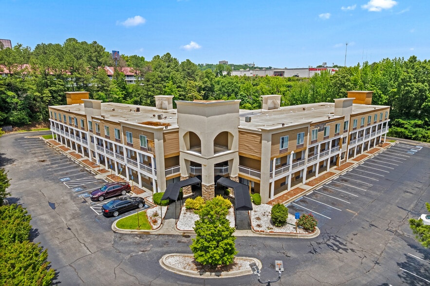 155 Vulcan Rd, Birmingham, AL for sale - Building Photo - Image 3 of 57