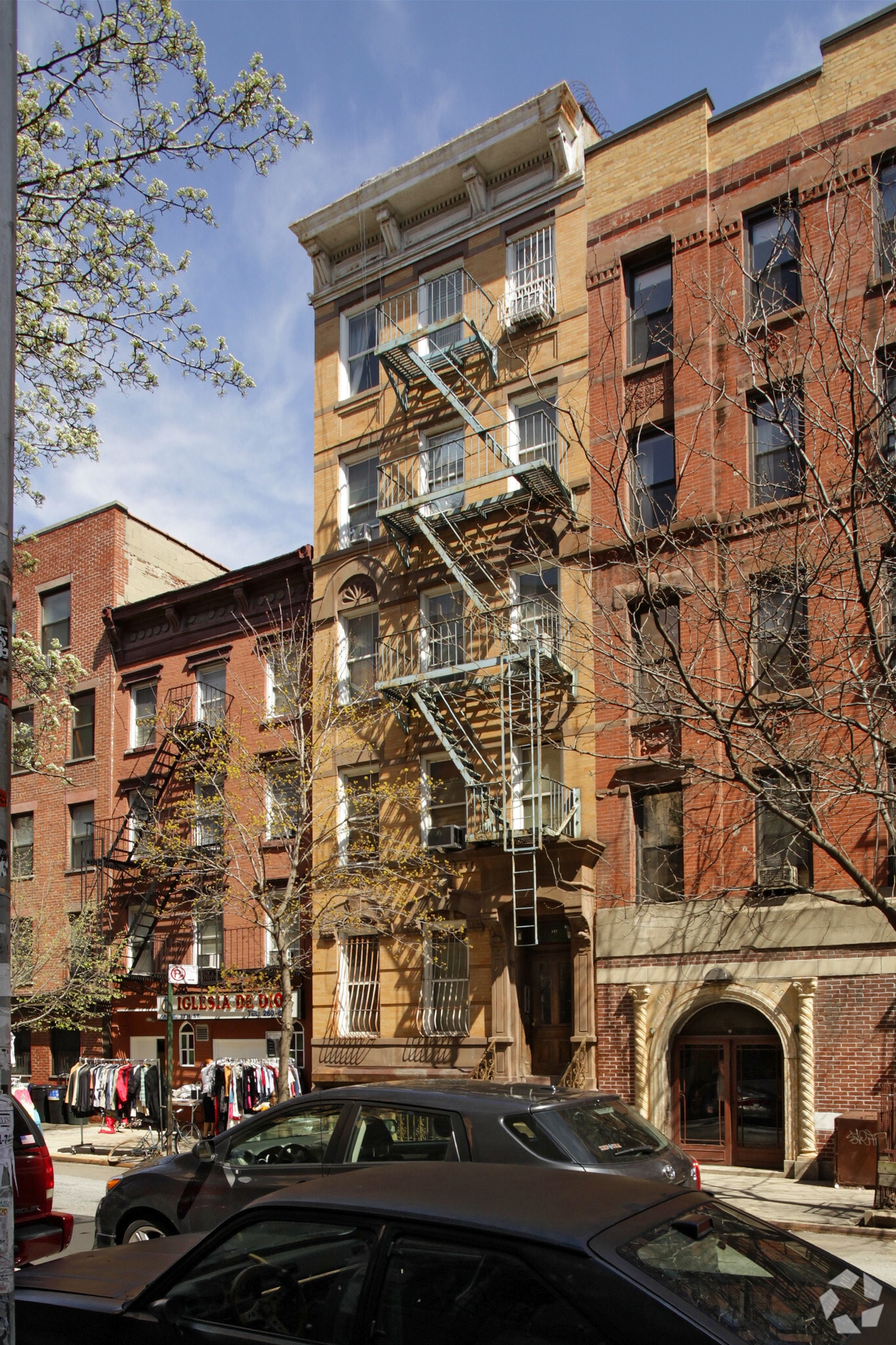 197 E Seventh St, New York, NY for lease Primary Photo- Image 1 of 5