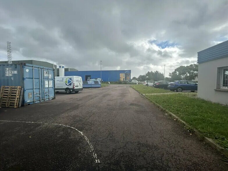 Flex in Saint-Avold for sale - Building Photo - Image 3 of 14