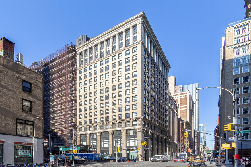 440 Park Ave S, New York, NY for lease - Building Photo - Image 1 of 19