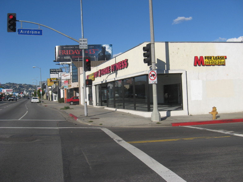 1660 S La Cienega Blvd, Los Angeles, CA for lease - Building Photo - Image 2 of 20