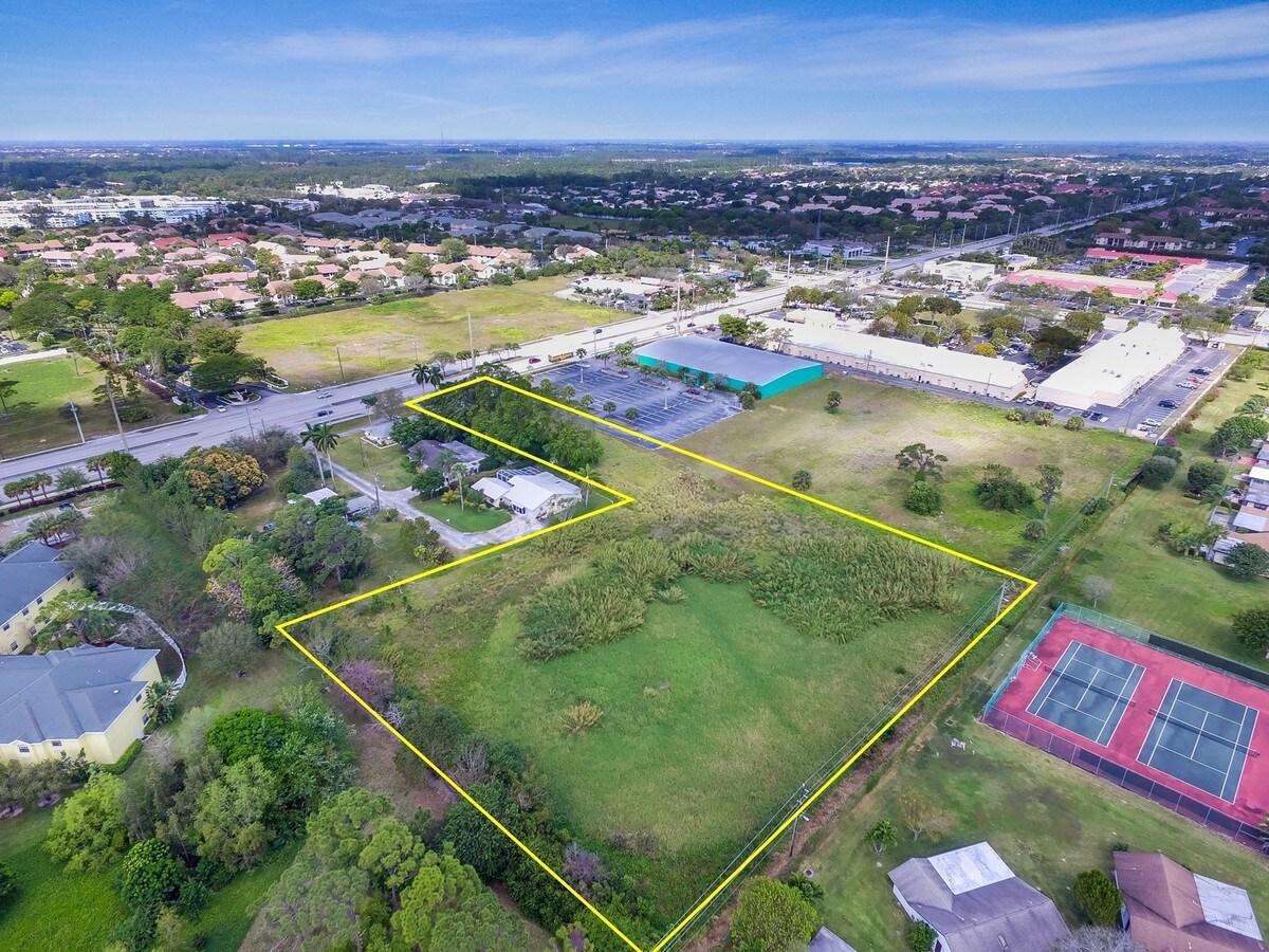 3336 S Jog Rd, Greenacres, FL 33467