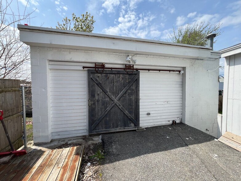 252 Rantoul St, Beverly, MA for sale - Primary Photo - Image 1 of 1