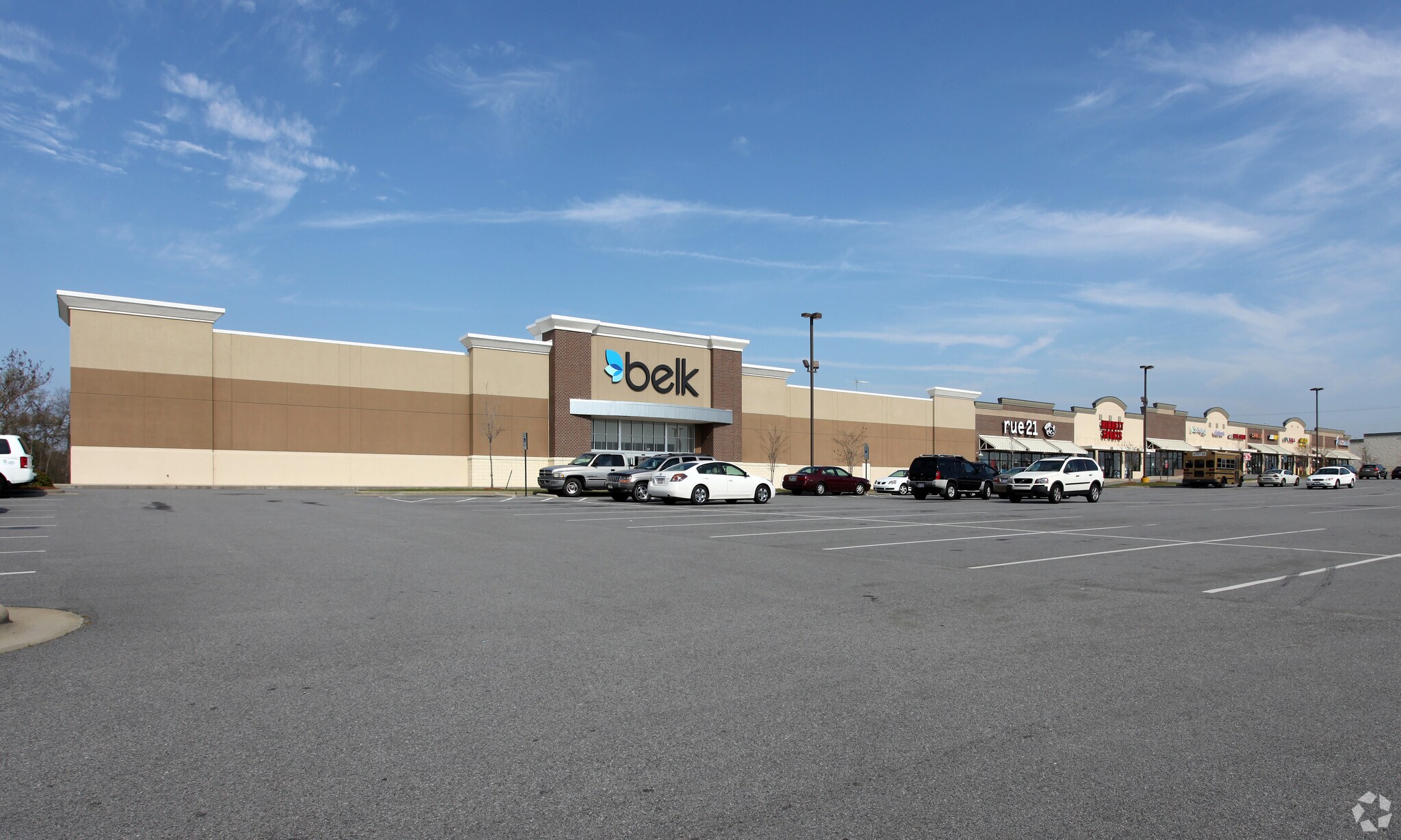 305-337 Premier Blvd, Roanoke Rapids, NC for sale Building Photo- Image 1 of 1