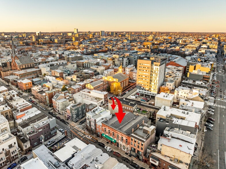 Rare Northern Liberties Opportunity! portfolio of 2 properties for sale on LoopNet.com - Building Photo - Image 1 of 36