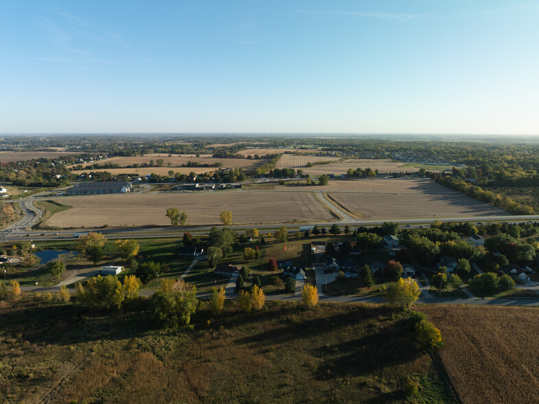 Rising Rdg, Pleasant Hill, IA for sale - Building Photo - Image 3 of 7