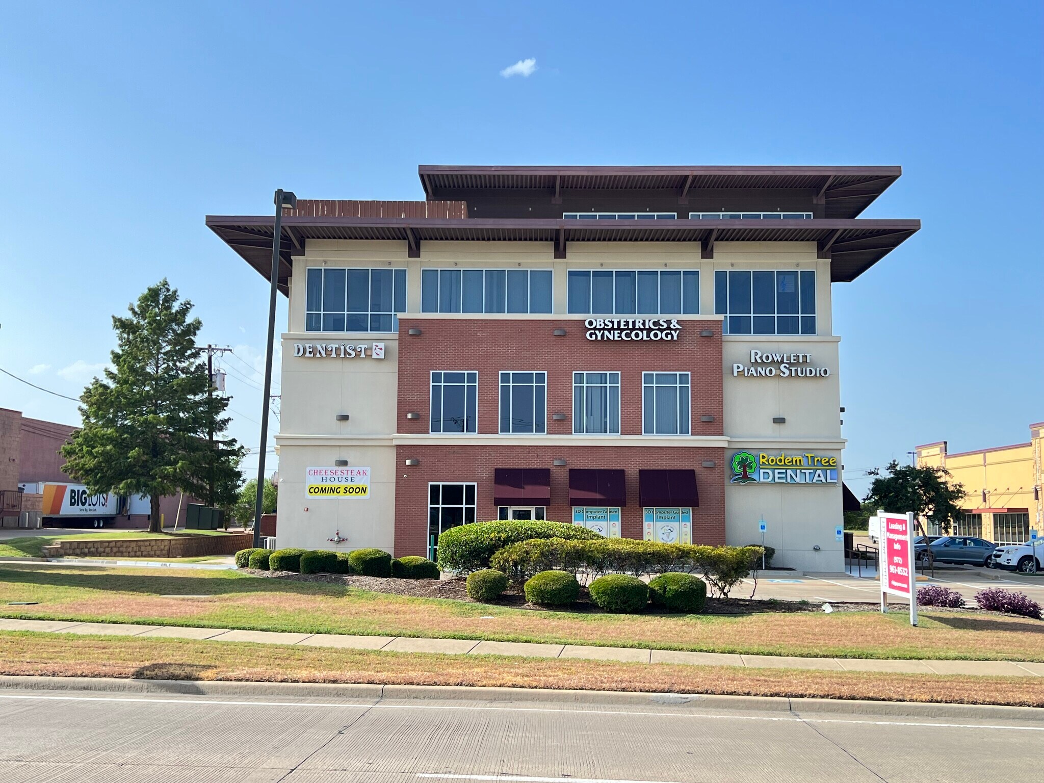 3705 Lakeview Pkwy, Rowlett, TX for lease Building Photo- Image 1 of 11
