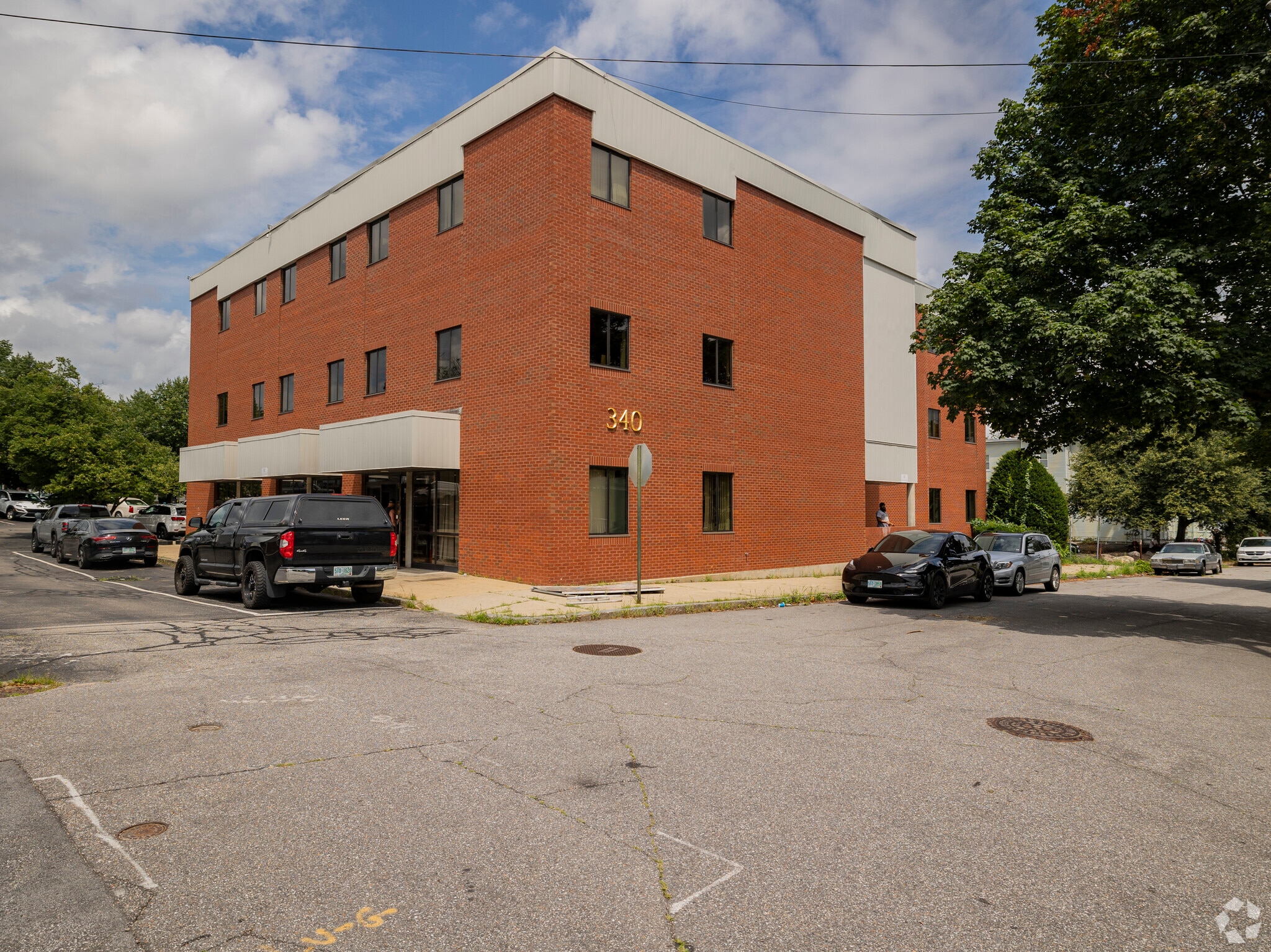 340 Granite St, Manchester, NH for sale Primary Photo- Image 1 of 1