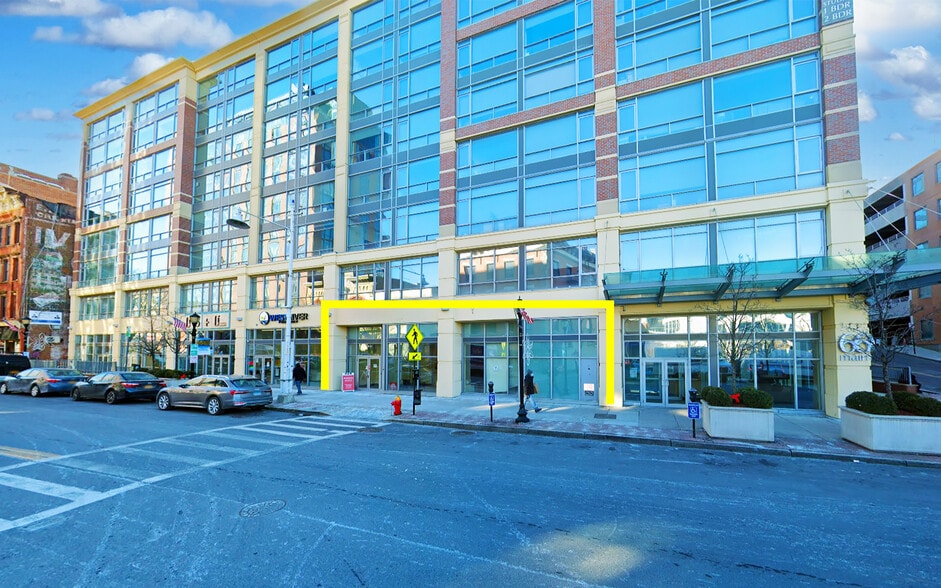 66 Main St, Yonkers, NY for lease - Building Photo - Image 2 of 6