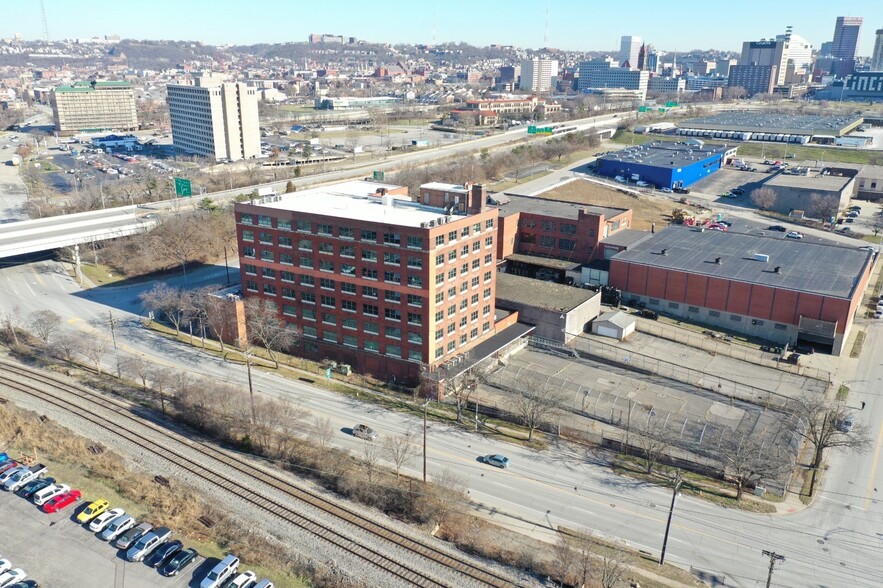 516 Linn St, Cincinnati, OH for sale - Primary Photo - Image 1 of 1