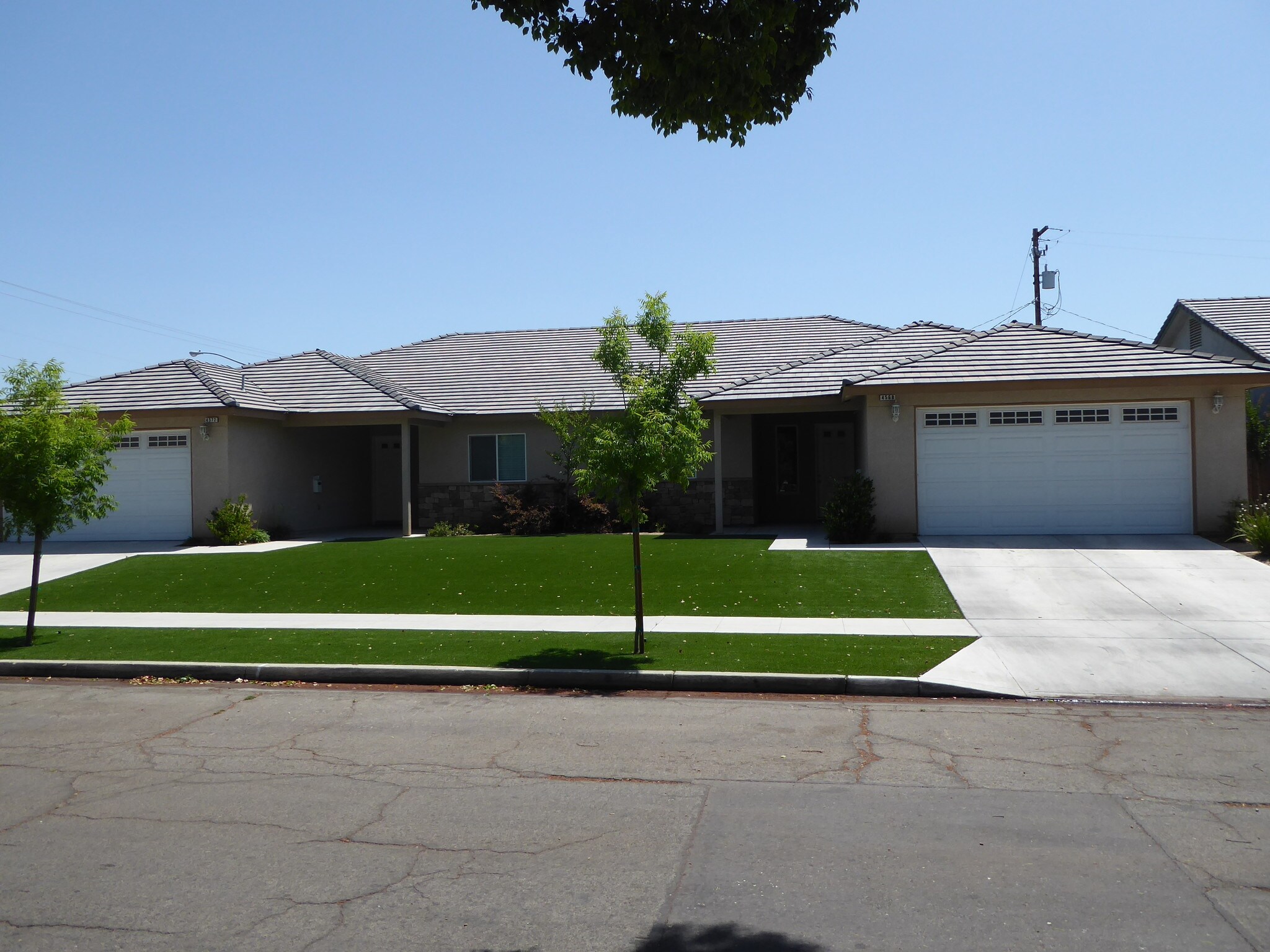 4568 N Cedar Ave, Fresno, CA 93726