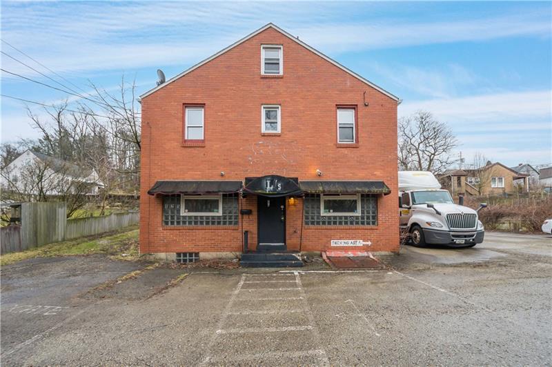 825 5th Ave, East Mckeesport, PA for sale - Building Photo - Image 1 of 1