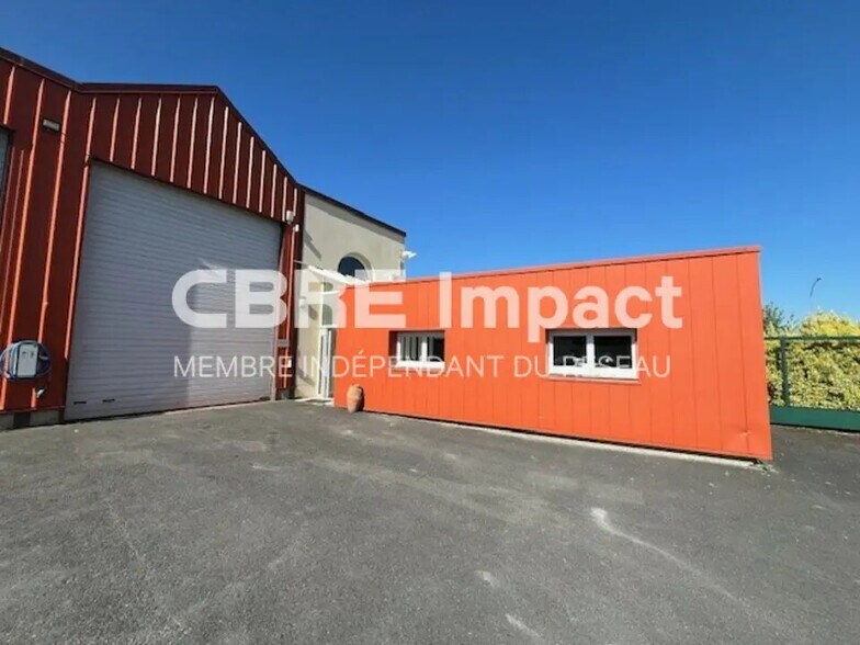 Flex in Rosnay for lease - Building Photo - Image 2 of 2