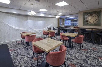 20 Ter Rue De Bezons, Courbevoie for sale Building Photo- Image 1 of 6