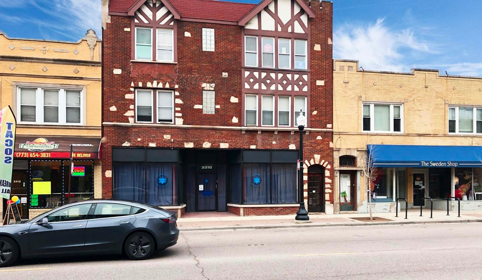 3310 W Foster Ave, Chicago, IL 60625